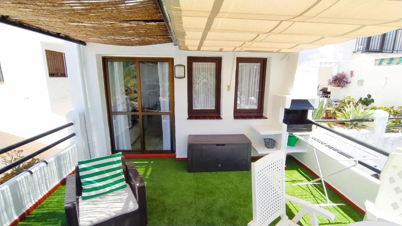 Pueblo Blanco Apartment เบนัลมาเดนา ภายนอก รูปภาพ