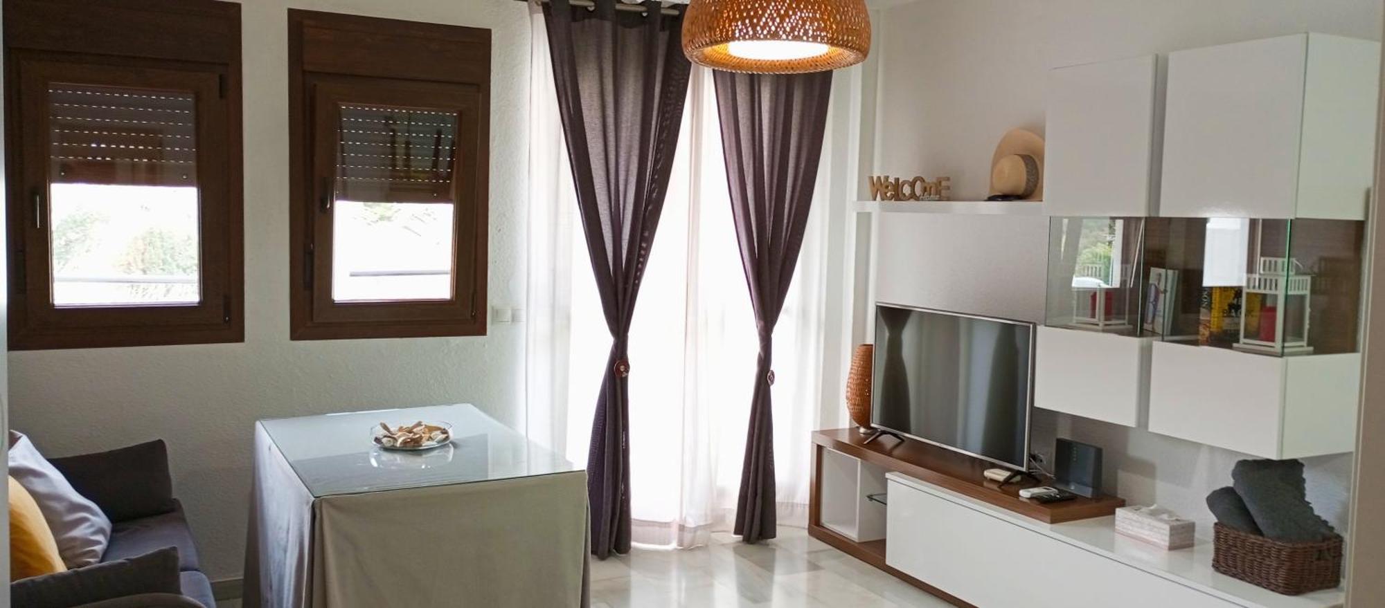 Pueblo Blanco Apartment เบนัลมาเดนา ภายนอก รูปภาพ